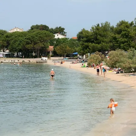 By The Sea Banjol, Rab - 15679 Apartamento Banjol