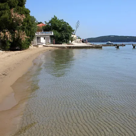 Apartamento By The Sea Banjol, Rab - 15679 *