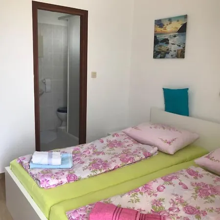 By The Sea Banjol, Rab - 15679 Lägenhet Banjol